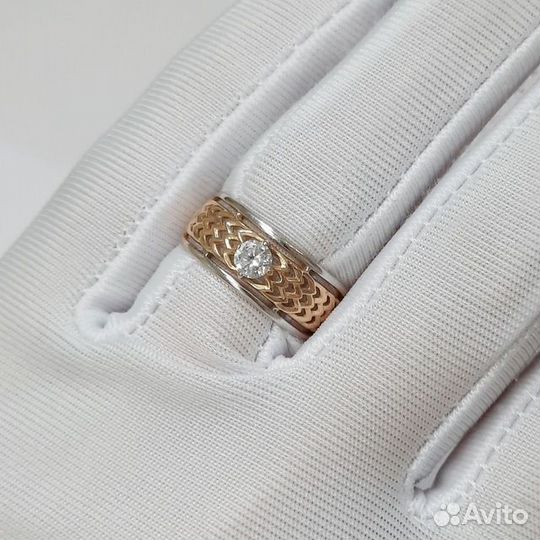 Золотое кольцо с камнем 16,5р