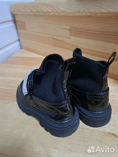 Обувь для девочки р.25