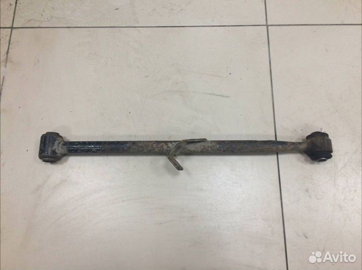 Рычаг задний правый Toyota RAV4
