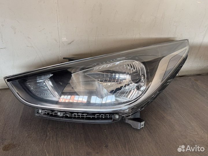 Фара левая solaris 2