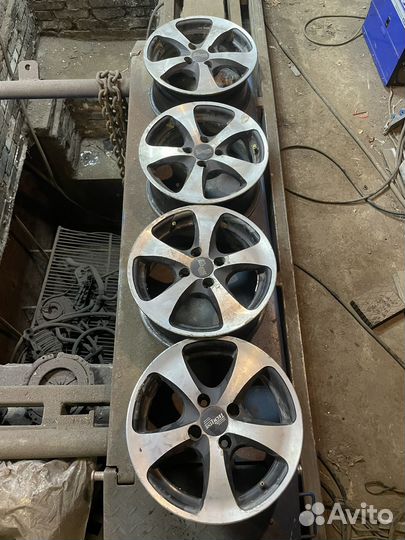 Диски литые tech line r14