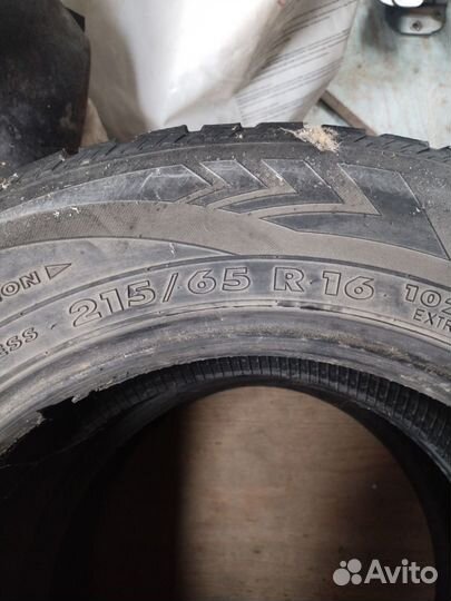 Nokian Tyres Hakkapeliitta 4 215/65 R16