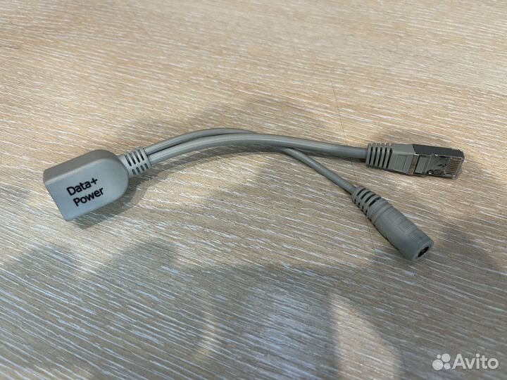 Инжектор MikroTik PoE injector rbpoe
