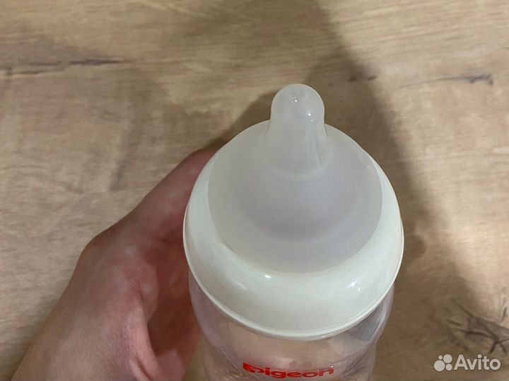 Бутылочки для кормления pigeon