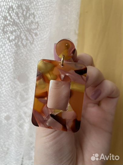 Серьги пластик