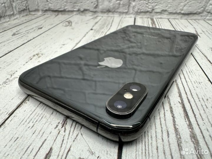 iPhone Xs, 256 ГБ
