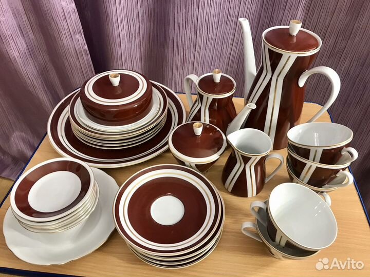 Сервиз чайный фарфор Фрайбергер, клеймо золотое