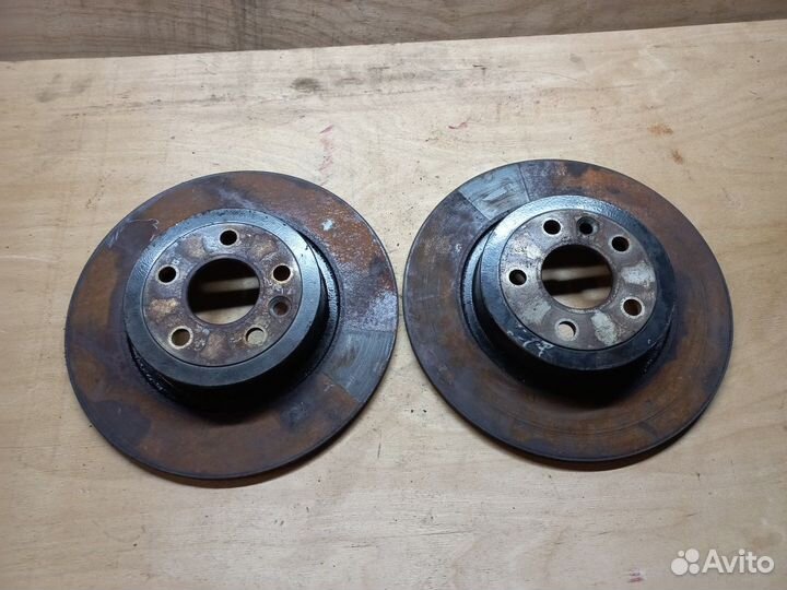 Диски тормозные задние