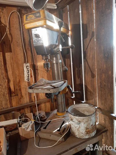 Сверлильный станок