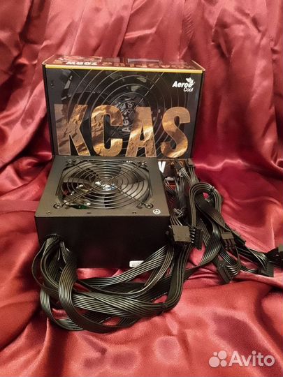Блок питания AeroCool kcas plus 700W (торг)