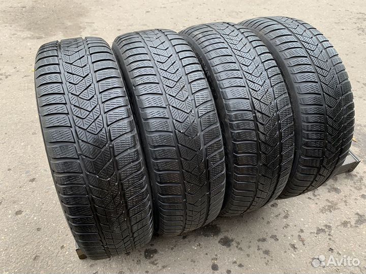 Pirelli Winter Sottozero 3 225/60 R18