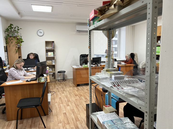 Продам 246 м², 6 этаж в БЦ на Холмогорова, 1лин