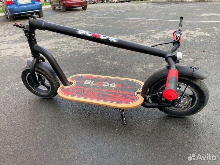 Самокат взрослый новый (не электрический)