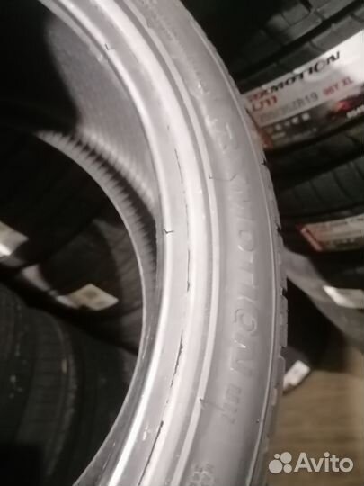 RoadX RXMotion U11 265/30 R19 93Y