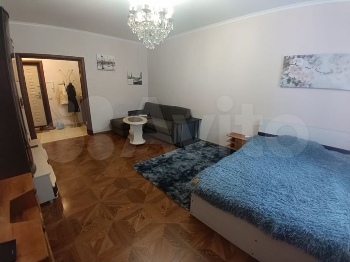 1-к. квартира, 53 м², 11/17 эт.