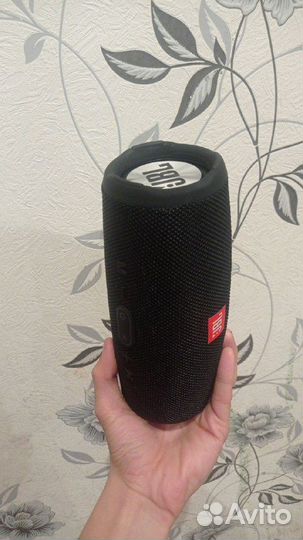 Беспроводная портативная колонка JBL Charge 5