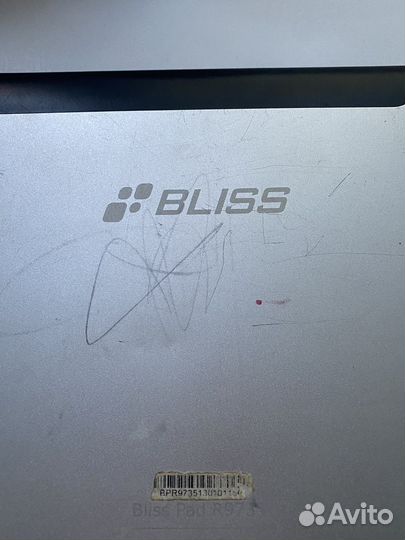 Планшет Bliss Pad R9735