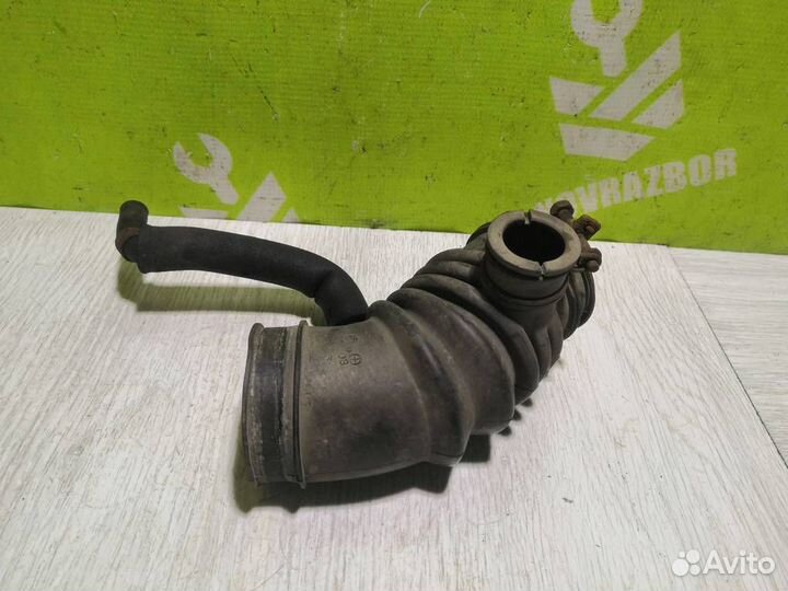 Патрубок воздушного фильтра Хендай Акцент 2