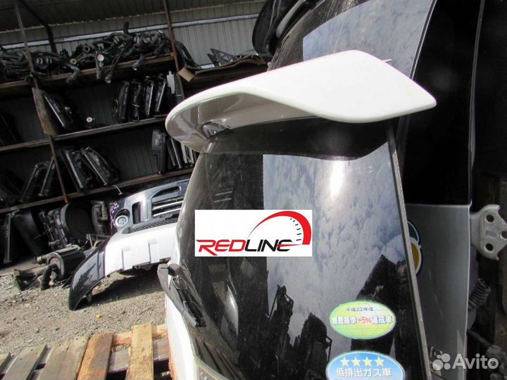 Крышка багажника Mitsubishi Outlander XL белый