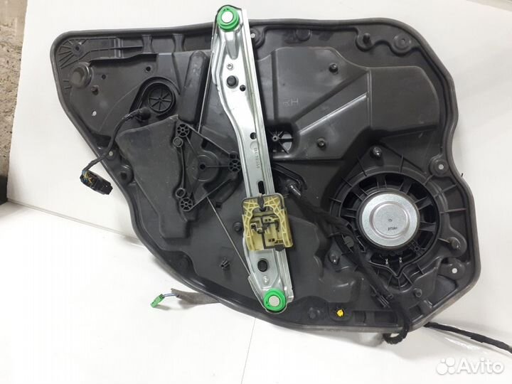 Стеклоподъёмник двери Volvo XC70 II