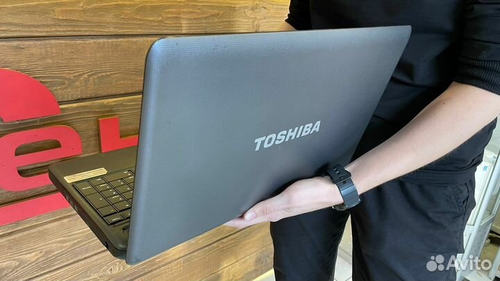 Toshiba ноутбук