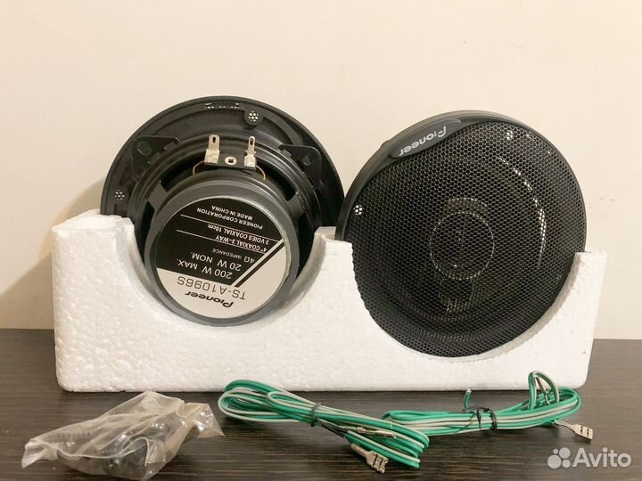 Динамки Pioneer 200W и 300W