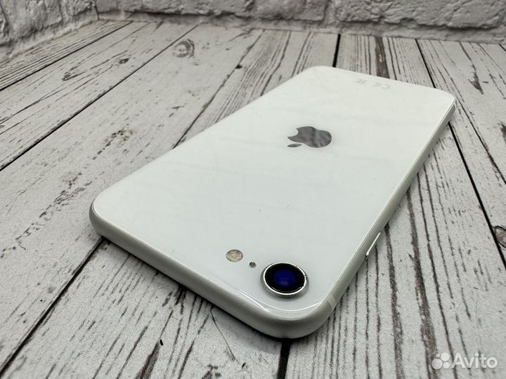 iPhone SE (2020), 64 ГБ