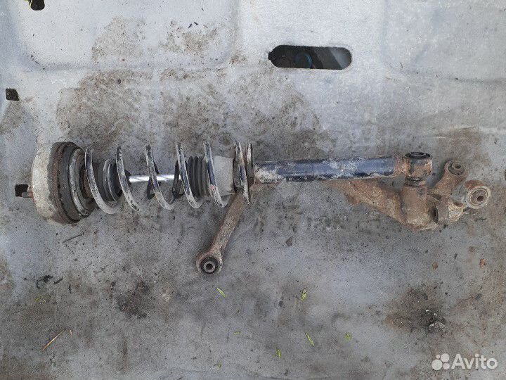 Амортизатор задний Mitsubishi Galant 7