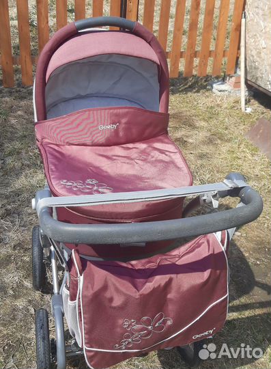 Коляска Geoby универсальная