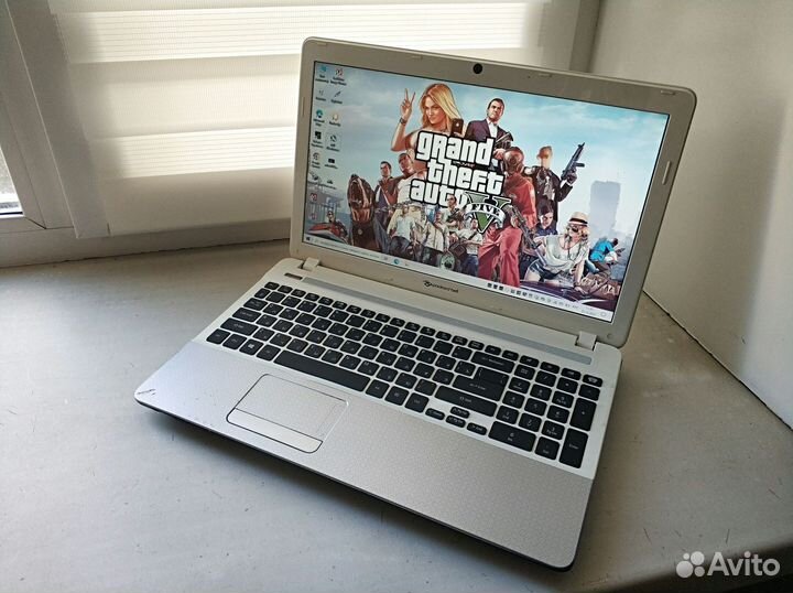 Ноутбук игровой i5/8Gb/750Gb