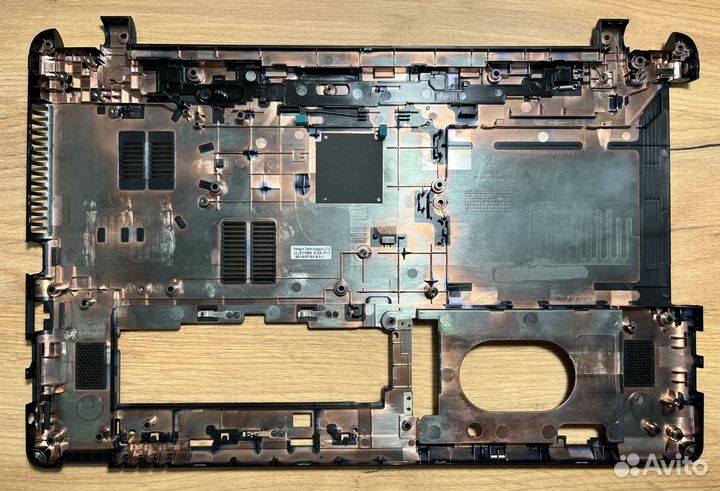 Поддон для ноутбука Acer E1-532