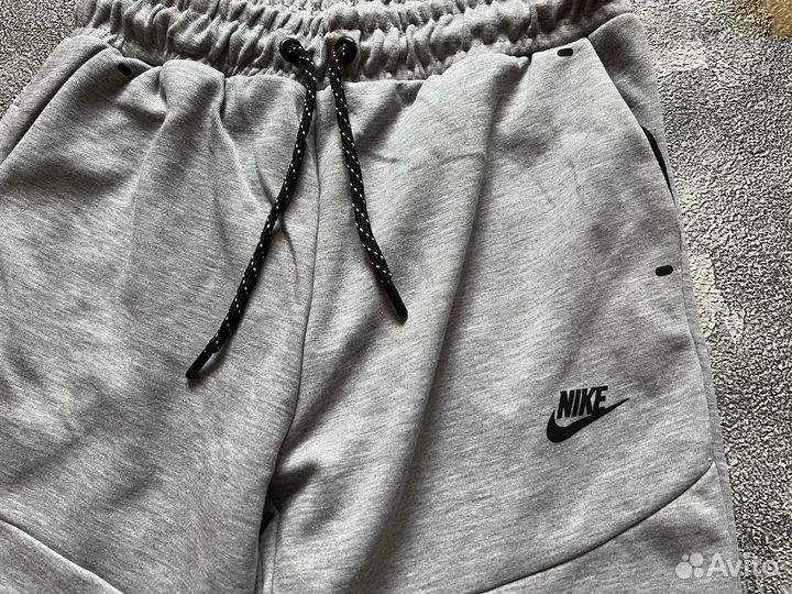 Костюм серый Nike Tech Fleece