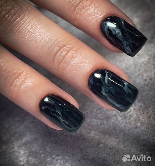 Маникюр левый берег