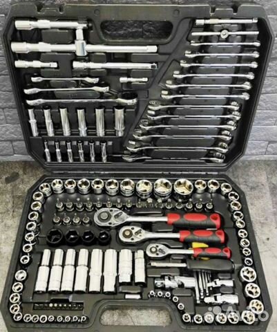 Комбинированный набор инструмента 151 предмет