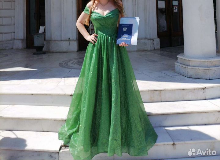 Прокат аренда платьев