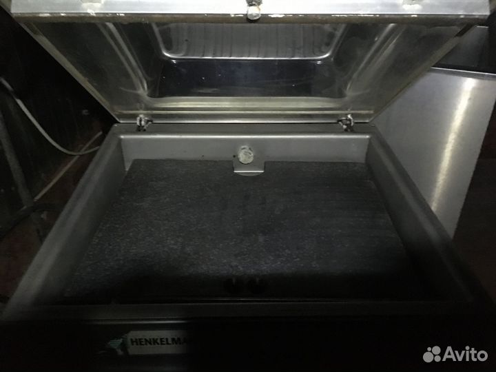 Вакуумный упаковщик henkelman-300