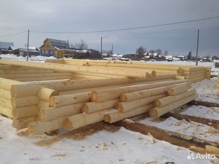 Срубы бань и домов