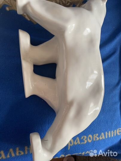 Медведи фарфоровые