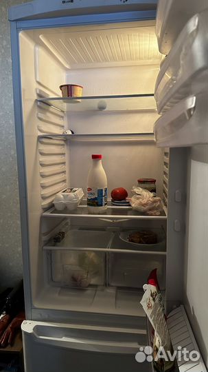 Холодильник indesit