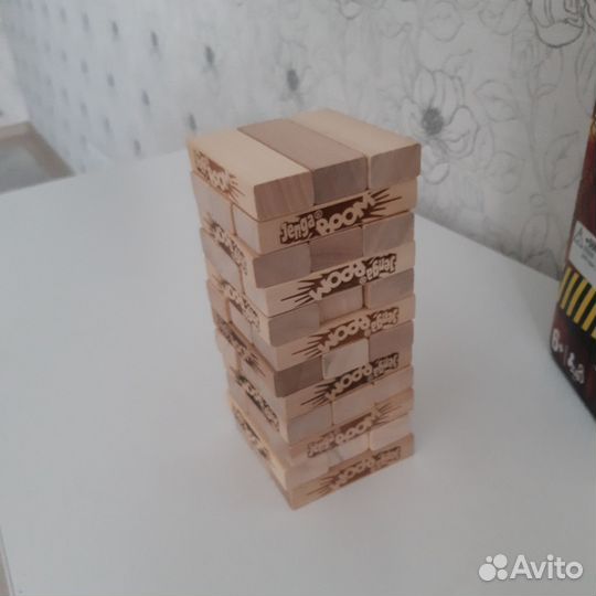 Настольная игра Jenga Boom Падающая башня таймер