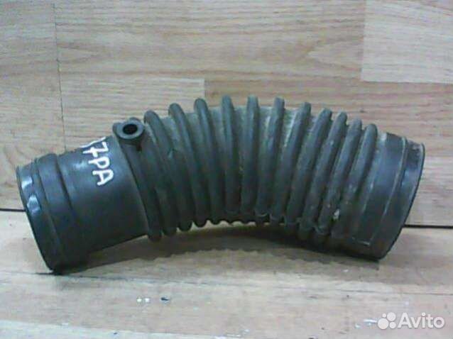 Патрубок воздушного фильтра Ford Mondeo - 2 поколе