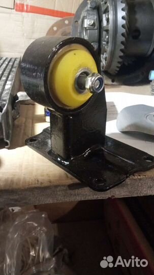 Опора кпп porter 1