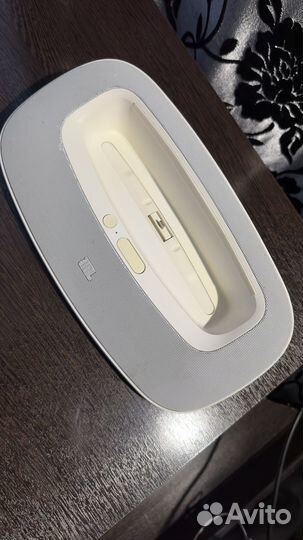 Портативная колонка jbl