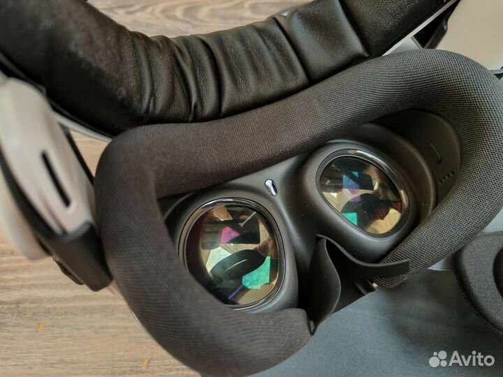 Oculus quest 3 128gb + крепление и чехол