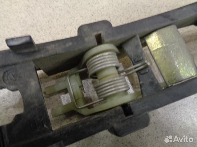 Кронштейн ручки задней левой Mercedes Benz E-Сlas