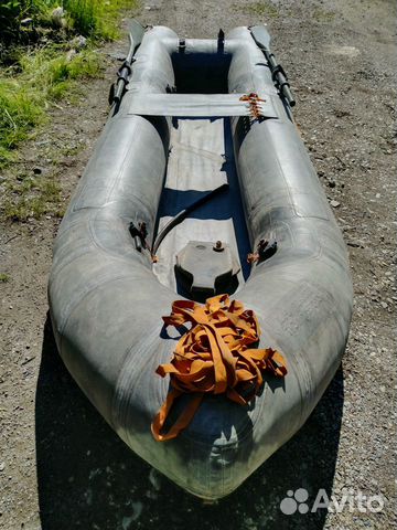 Лодка надувная (4х1.2м) объявление продам