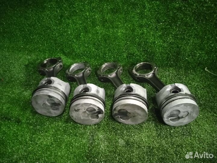 Шатун поршень Рено Кэнгу 1.9 дизель