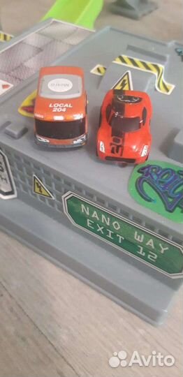 Hot wheels трасса с двумя машинками