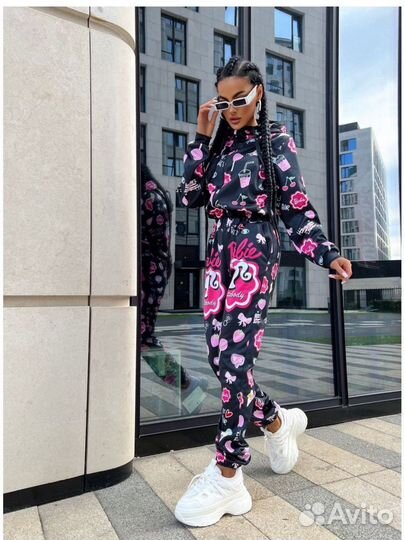 Комбинезон женский