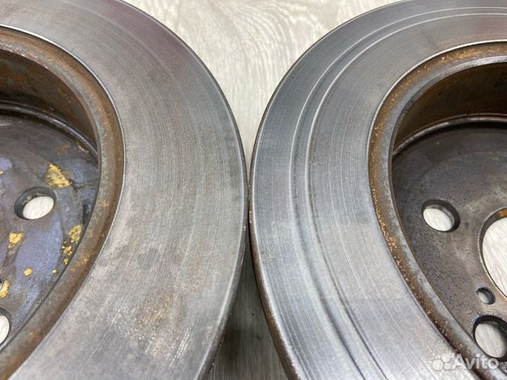 Диск тормозной задний Toyota Avensis T25 2AZ-FSE